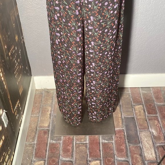 FREE PEOPLE / J.O.A. - sheer floral ties jumpsuit w top/shorts lining, zip - L - Picture 4 of 16